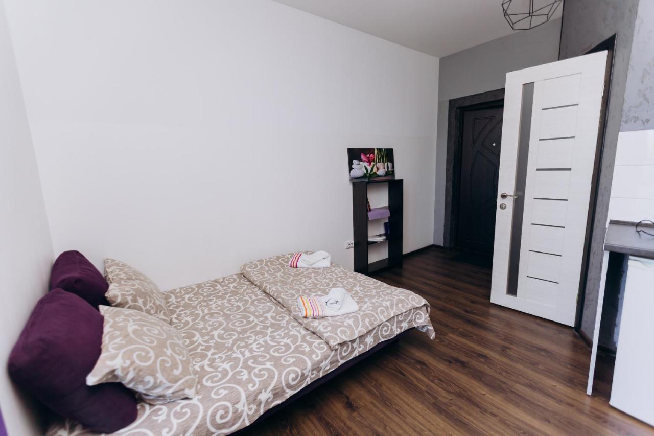 Нові Apartments Біля Жд Вокзалу Ivano-Frankivszk Kültér fotó