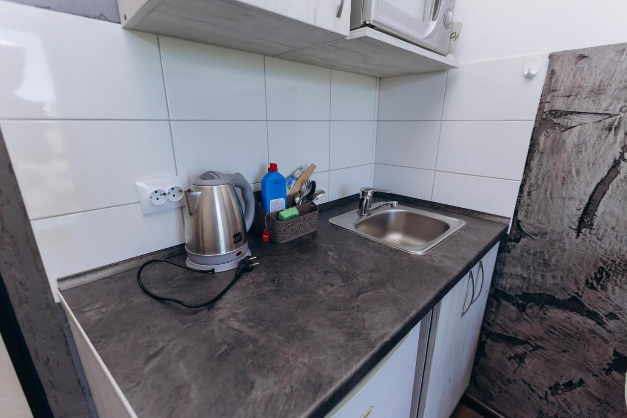 Нові Apartments Біля Жд Вокзалу Ivano-Frankivszk Kültér fotó